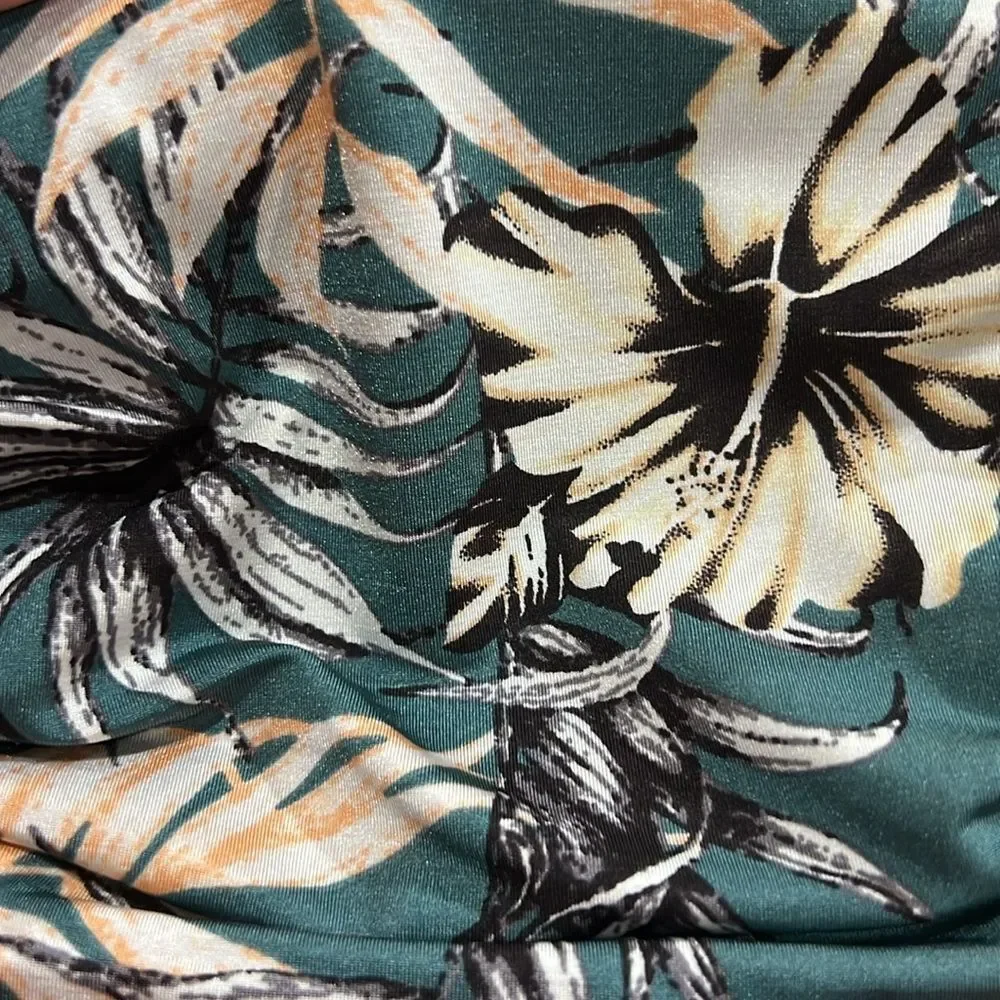 Swimwear 9 Items Not-So-Mystery Mystery Box (See Pics)